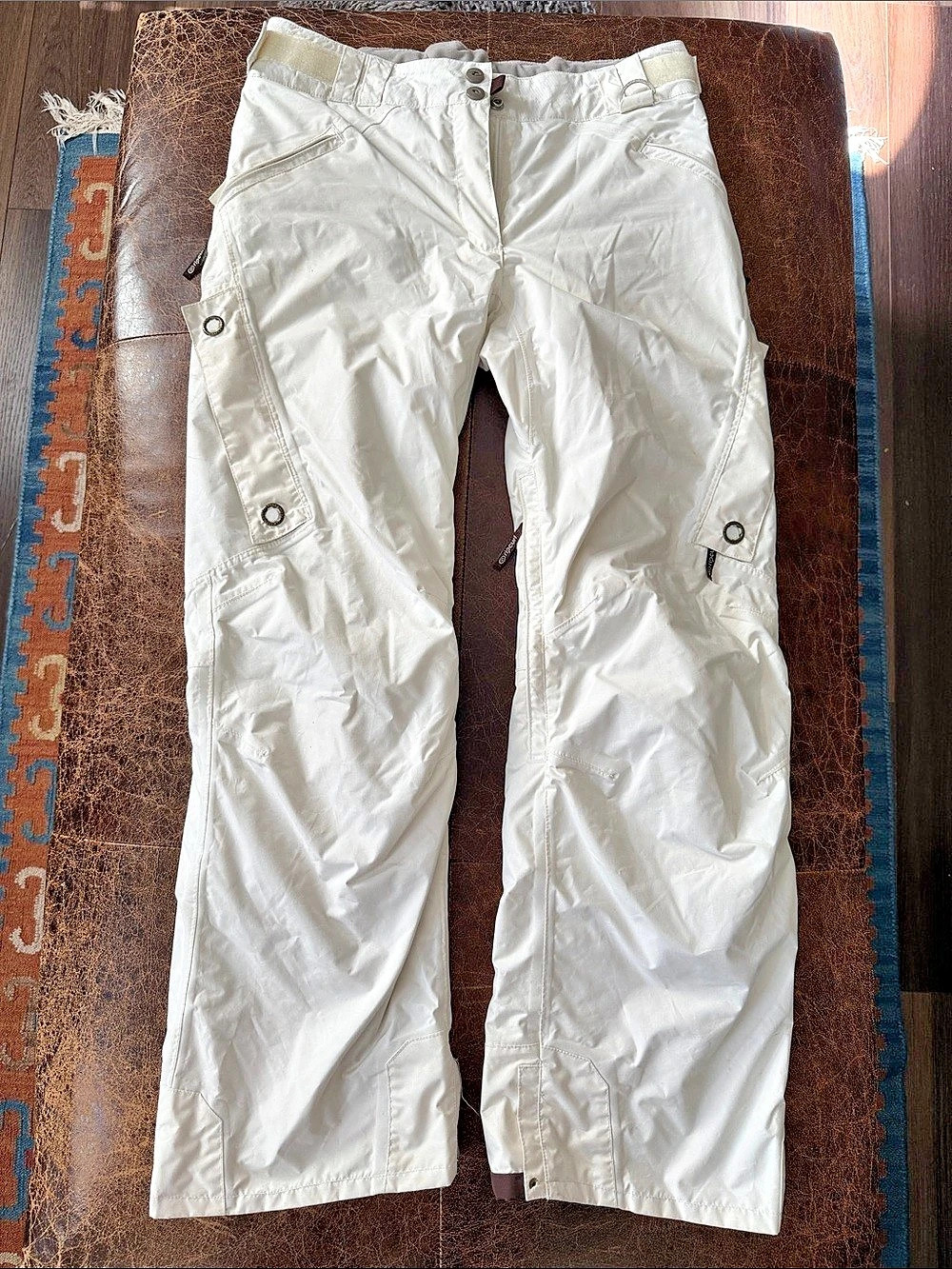 Women’s Rip Curl White Snow Pants Size Medium